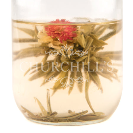 Cote D'Azur Garden Blooming Tea (brewed, side view)